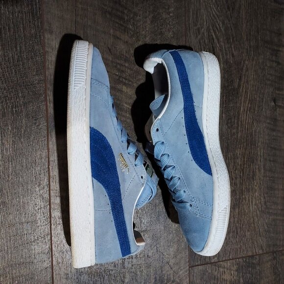 Puma Light Blue Suede Sneakers Ladies 6.5 USA With Dark Blue Side Accent - Picture 7 of 11